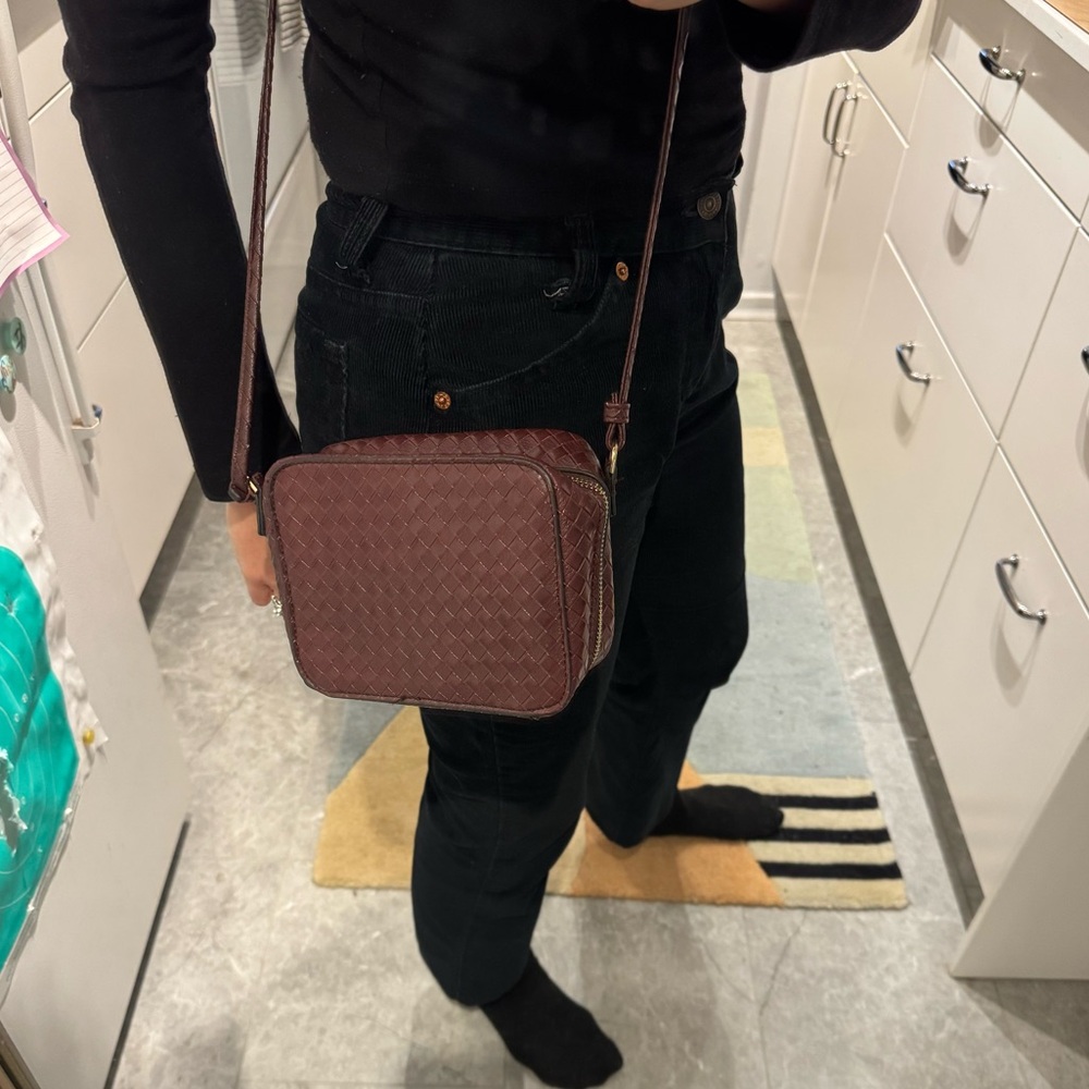 Brown Woven Crossbody Bag - Picture 2 of 16
